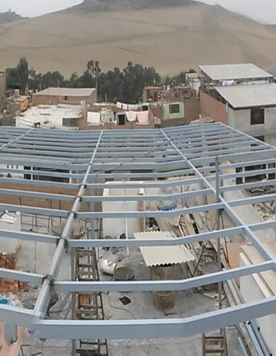 Estructura Reticulada para Almacén Logístico - Proyecto de Estructuras Metálicas en Lima Corporación EIMAHR